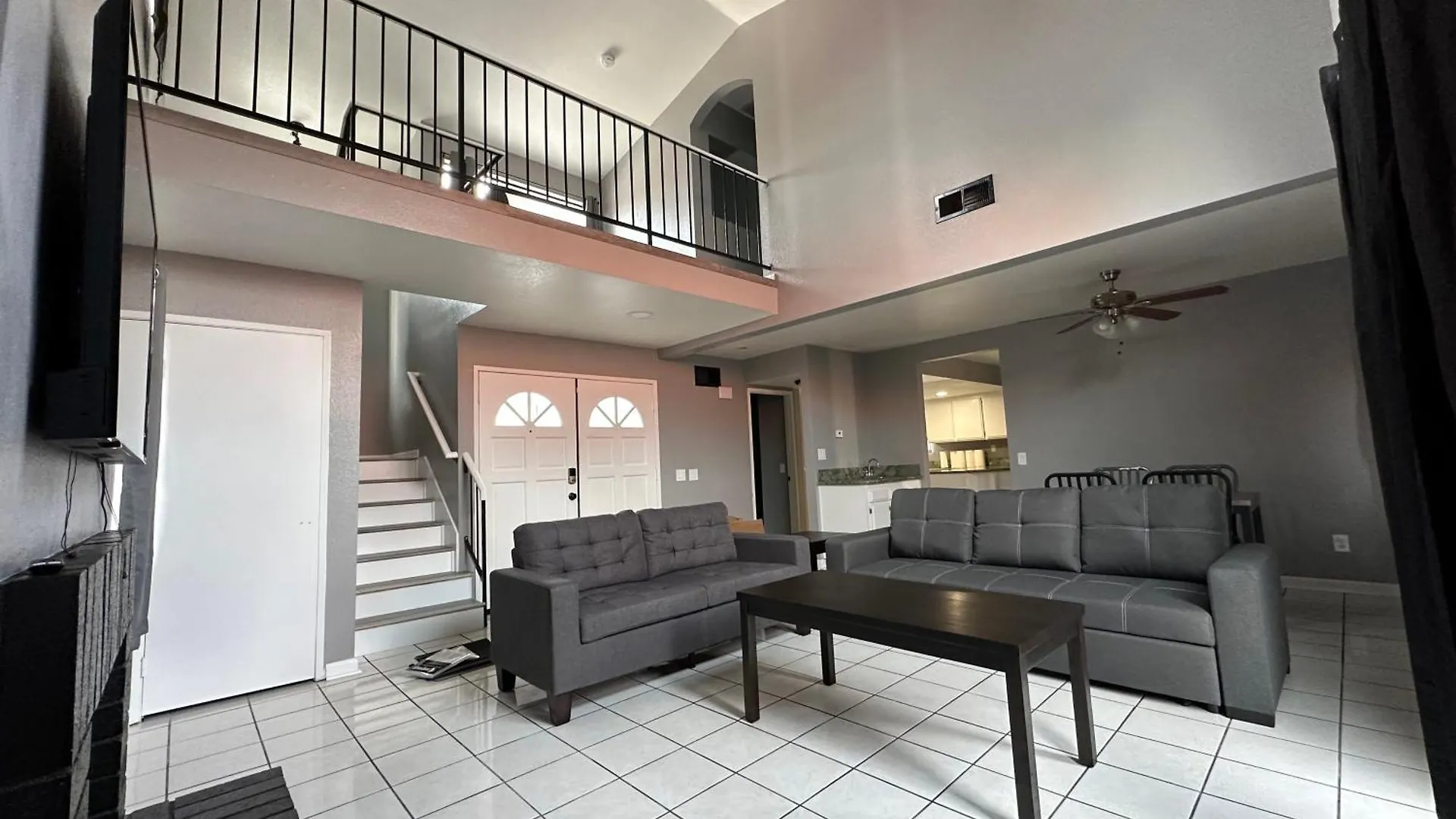 Gorgeous & Open Upgraded Home San Bernardino